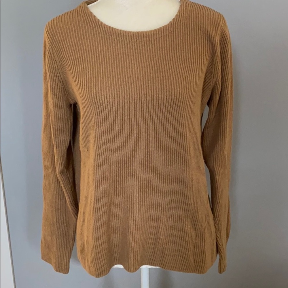 Banana Republic sweater - ripped honey color